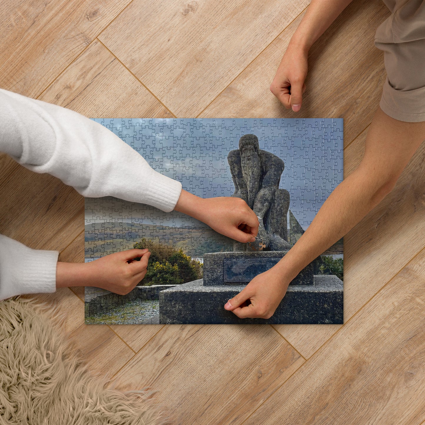 "Gentle Giant" 520 piece Jigsaw puzzle